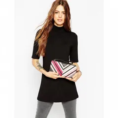 VICTORIA’S SECRET ヴィクトリアシークレット Multicolor Chevron Slim Wristlet 長財布 リストレットのサムネイル