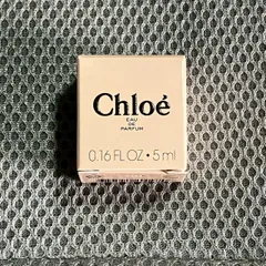 【新品・箱付】Chloe クロエ オードパルファム 5ml ミニ香水のサムネイル