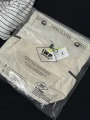 アイワズプラスチック エコ ノマド バックパック PLUS 17L クリーム 新品のサムネイル