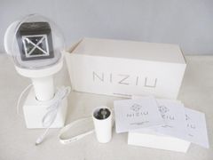 アーティスト NiziU ペンライト OFFICIAL LIGHT STICK 中古品 - メルカリ