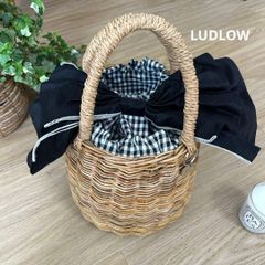 LUDLOW馬蹄スタッズかごバッグ◾️ホースシューモチーフ 大きめ - メルカリ