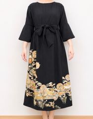 ♥セール♥着物リメイク　作家物　吉祥花文　ロングワンピース　七分袖 一点物 着物リメイク ロングワンピース ドレス 黒留袖 正絹 作家物 花