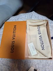 LOUIS VUITTON ギフトボックス破れ確認ページ LOUIS VUITTON ギフトボックス破れ確認ページ - メルカリ