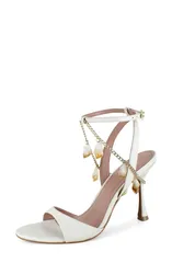 ビーシービージーマックスアズリア レディース シューズ ヒール サンダル BCBGMAXAZRIA Pacificia Chain Strap Sandal Milkのサムネイル