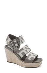 ダナ キャラン ニューヨーク レディース シューズ ヒール プラットフォーム サンダル DKNY Caylee Platform Wedge Sandal Mink Natural ミンクのサムネイル