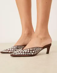 エイソス レディース シューズ サンダル ヒール ASOS DESIGN Storm embellished chisel toe mid heel mules in chocolate Chocolのサムネイル