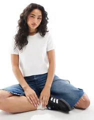 モンキ レディース トップス Tシャツ Monki shrunken tee White ホワイトのサムネイル