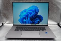 HPZBook Studio G8 i732GB SSD2TB RTXA4000 - メルカリ