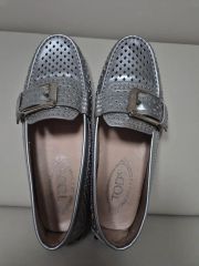 TOD'S フリンジ ミュール サンダル ホワイト - メルカリ