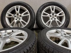 タイヤ走行短め【MICHELIN X-ICE SNOW 245/40R18】スタッドレス【EURO 