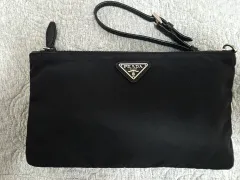 PRADA プラダ クラッチバッグ (正規品) クラッチのサムネイル