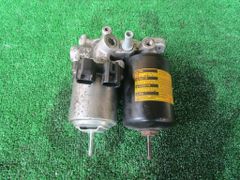 日立AstemoブレーキローターT6-145BP 左右セットプリウスzvw305 - メルカリ
