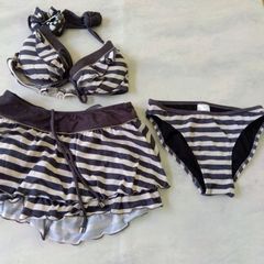 ボーダー柄 セパレート水着 Lサイズ4点セット - メルカリ