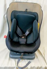 Combi チャイルドシート コッコロ S UX セサミ(新生児～4歳頃対象