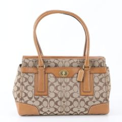 COACH Y2K Turnlock Signature Bag tote - メルカリ