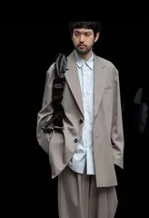 定価90200円 新品 未使用 タグ付 シュタイン オーバーサイズ ダブルブレスト ジャケット ssstein stein OVERSIZED DOUBLE BREASTED JACKETのサムネイル