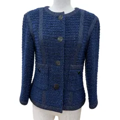 極美品☆CHANEL シャネル P45580 ココマークボタン ツイードジャケット ノーカラージャケット ネイビー 36 フランス製 正規品 レディースのサムネイル