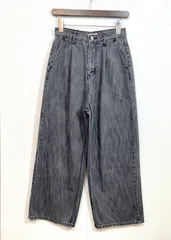 OHOTORO (S) オオトロ curve tucked jeans デニム パンツ タック K7-22のサムネイル
