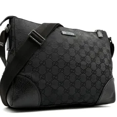 美品 グッチ GUCCI ショルダーバッグ 斜め掛け クロスボディ GG柄 GGキャンバス ロゴプレート レザー 本革 ブラック 黒 ボーナス 夏休み 帰省 お盆 敬老の日 サマーギフト シルバーウィーク ご褒美 メンズ レディース ユニセックス 男女兼用のサムネイル