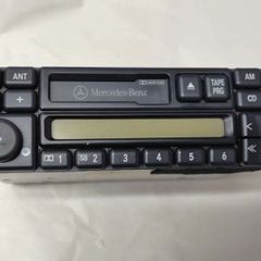 中古 ベンツ 純正 カセットデッキ W124 94年式E320ワゴン0038203786 CQ