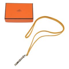 希少【正規品】エルメス シフレ ドッグホイッスル レザーネックレス 青