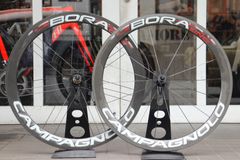 オビワン様】Bontrager Aeolus pro 5 disc 付属品あり - メルカリ