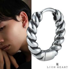 ライオンハート LEO シャープフープピアス ブラックジルコニア 片耳用