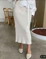 GUCCI グッチ RESORT EXCLUSIVE GG総柄 ロングスカート GUCCI グッチ RESORT EXCLUSIVE GG総柄 ロングスカート - メルカリ