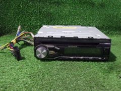 Clarion C9CC V6 180 カーオーディオ USB/CD 動作確認済 Clarion C9CC