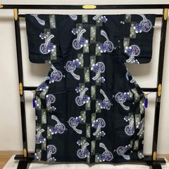 HANA　夏着物　小紋　高級浴衣　正絹　フルセット可　濃紺　夏物　薄物 HANA様専用 夏着物 小紋 高級浴衣 正絹 フルセット可 濃紺 夏物 薄物