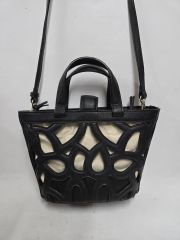 ZARA♥ザラ♥黒❤網♥カットワーク❤2way♥トートーバッグ 