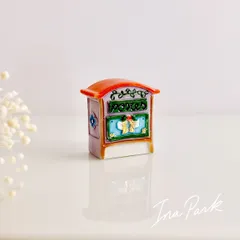 天使のポストのフェーブ　フェーヴ　フランス製　ミニチュア　陶器　雑貨のサムネイル