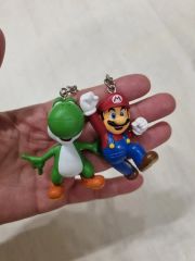 未使用】 USJ スーパーマリオ ヨッシー 光るたまご キーホルダー