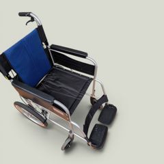 北名古屋引取】 MIKI 車椅子 介助型 介護 ノーパンクタイヤ BAL-2