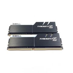 ★超メルカリ市限定 G.SKILL DDR4 メモリ 16GB 8GB×2枚 B G.SKILL Trident Z DDR4-3200 16GB（8GB×2枚) - メルカリ