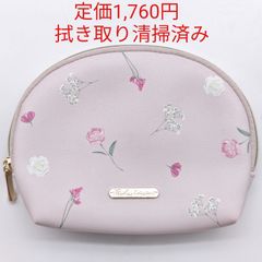 MIUMIU シュシュ ホワイト サテン風 - メルカリ