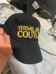 ヴェルサーチェ ジーンズ クチュール ブラック ベースボールキャップのサムネイル