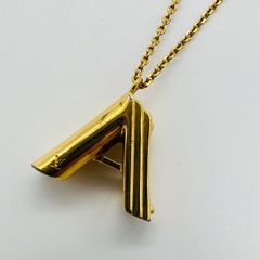 LOUIS VUITTON ネックレス・LV＆ME M イニシャル - メルカリ