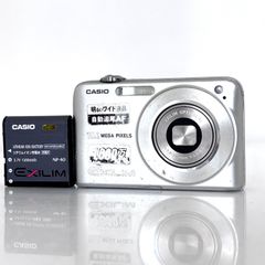 CASIO EXILIM EX-Z1050 デジタルカメラ 本体 - メルカリ
