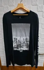 (G)ナイキ エアジョーダン 長袖Tシャツ ブラック LA 都市 プリンティング Lのサムネイル