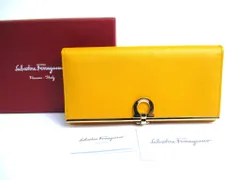 サルバトーレ フェラガモ Salvatore Ferragamo ガンチーニ レザー ゴールド金具 2つ折り 長財布 ロングウォレット メンズ レディース 【未使用保管品】のサムネイル