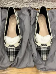 Dior フラット CHECK 35sizeのサムネイル