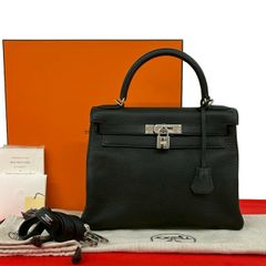極 美品 LOEWE ロエベ アマソナ 32 アナグラム ロゴ レザー 本革