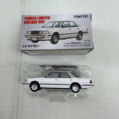 トミカリミテッドヴィンテージネオ LV-N199c トヨタ クラウン カスタム