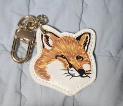 MAISON KITSUNÉ フォックス型 キーホルダー メゾンキツネ - メルカリ