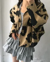 Vivienne Westwood ヴィヴィアン・ウエストウッド キャメル 픽셀 パータン ジャケットのサムネイル