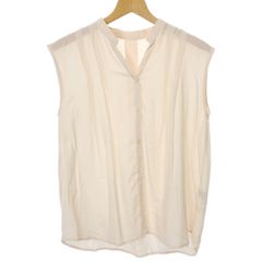 Bon mercerie 新品タグ付き ノースリーブブラウス 白 Vネック | Mercari