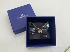 SWAROVSKI ネックレス オクタゴンカット ローズゴールド (紙袋付き 
