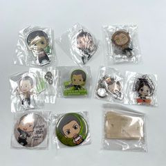 Attack Titan Bundle of merchandise: Acrylic keychains, acrylic stands, can badges, items from Joypolis, Tobu Zoo, Animate, etc. [BL0708_55]