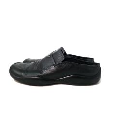 極美品】PRADA 24AW スウェードミュール ボア - メルカリ
